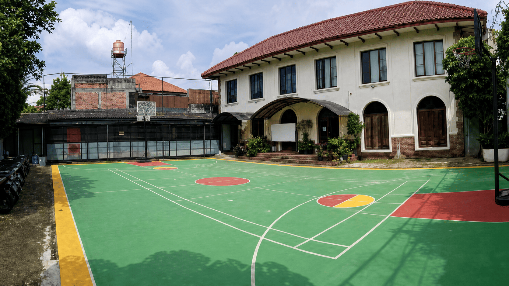Lapangan Olahraga
